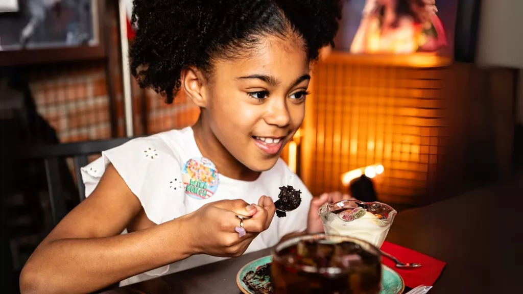 kids enjoying meal